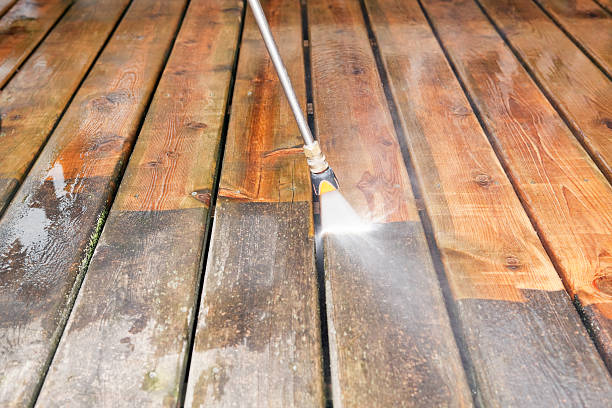 Best Roof Pressure Washing  in Gloversville, NY