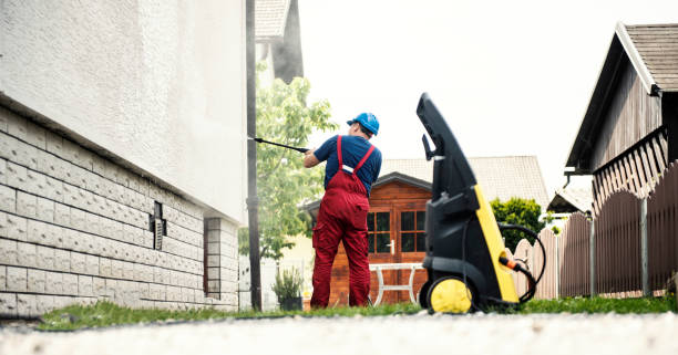 Best Concrete Pressure Washing  in Gloversville, NY